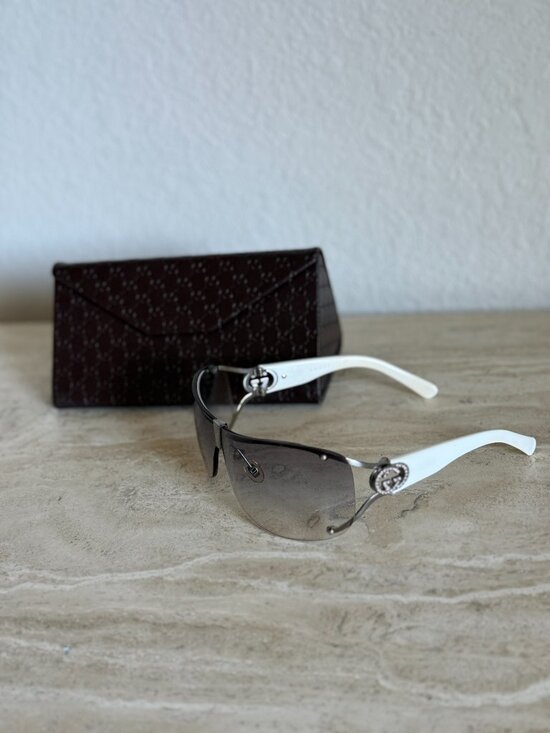 Authentic Y2K Gucci Crystal GG Logo Sunglasses Model 2807/S White Silver Ombre main image 10